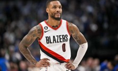 星空体育竞技-开拓者惨败国王，利拉德