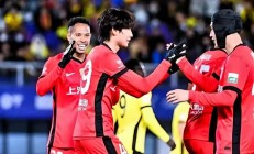 星空体育入口-包含篮球德比日益激烈，球队争夺冠军荣耀的词条