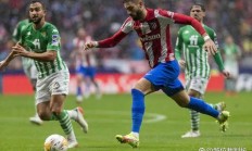 星空体育网站-佛罗伦萨后卫受伤：球队换血或将陷入困境的简单介绍