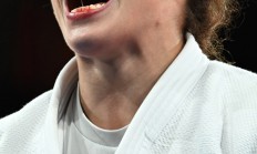 星空体育教练-突尼斯选手夺得女子柔道金牌