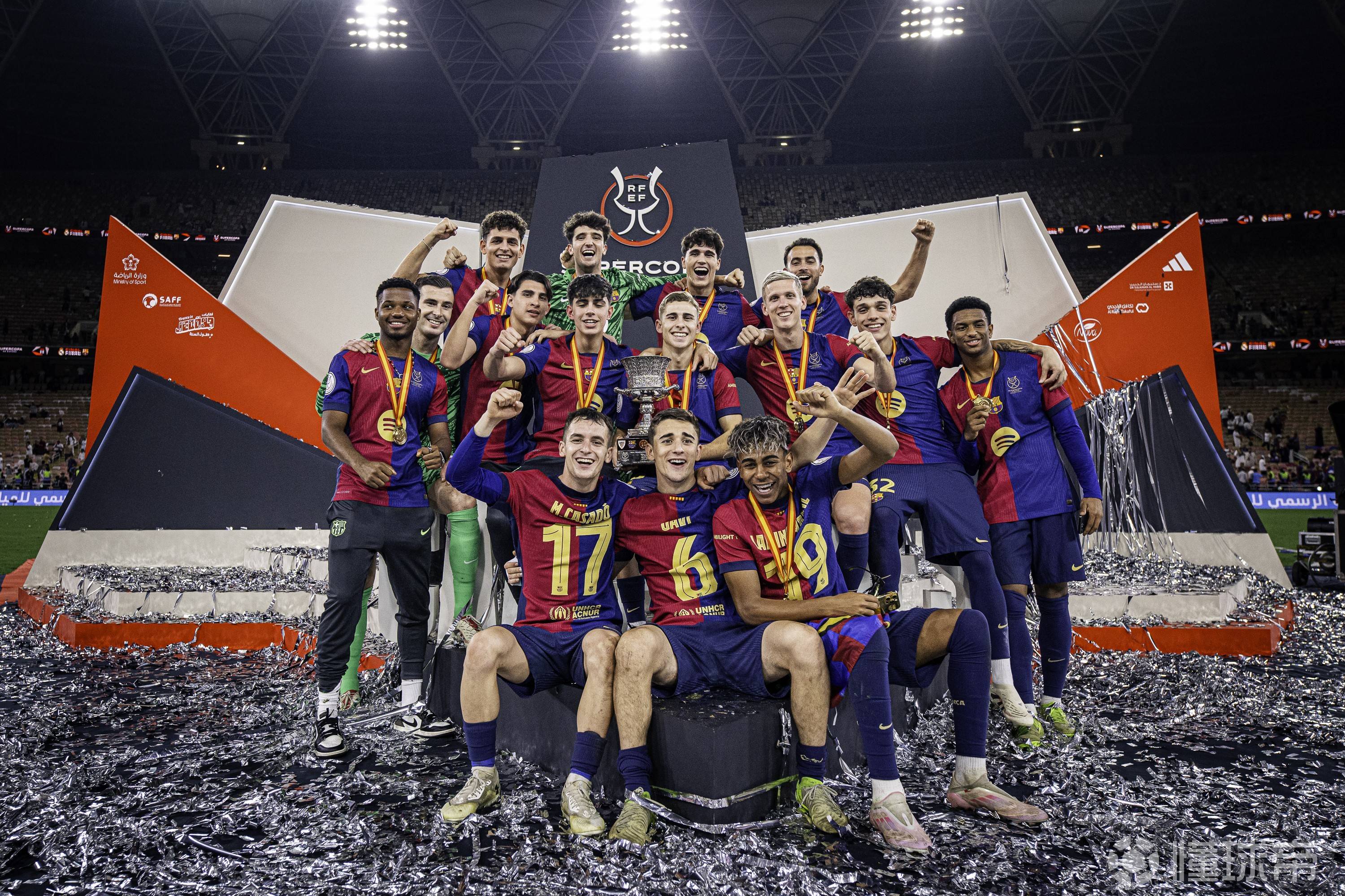 巴萨客场逆转胜利,继续追赶榜首两队 巴萨客场逆转胜利,继续追赶榜首两队