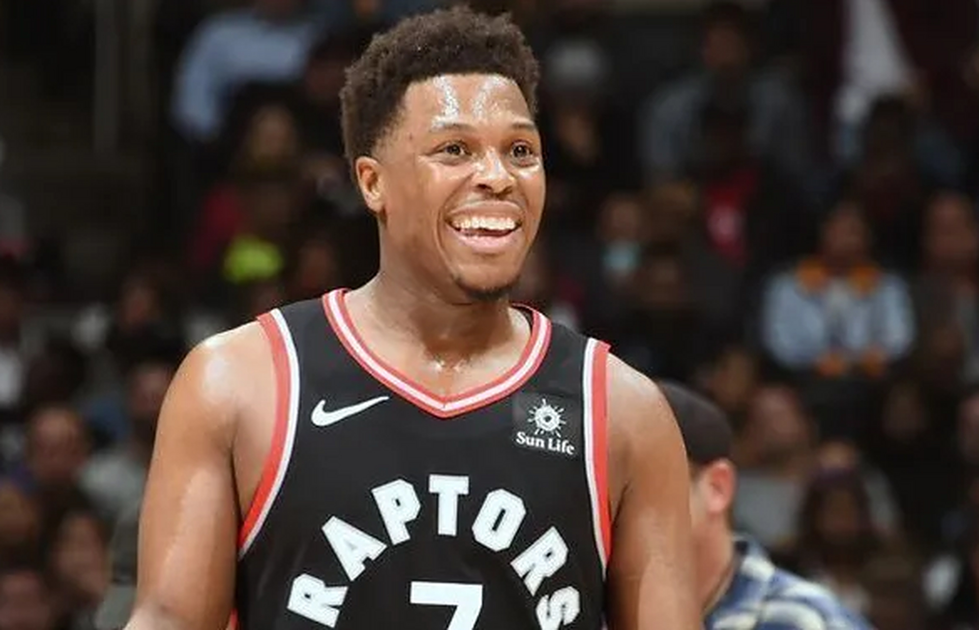 猛龙球星洛瑞膝伤复发，或将缺阵数周