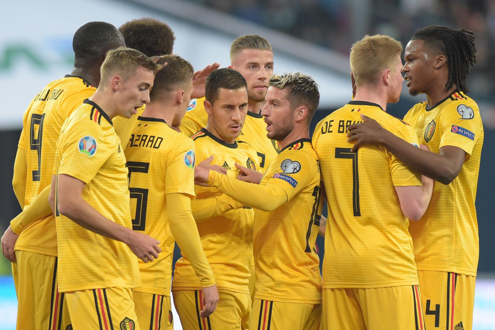 包含保加利亚胜立陶宛悍然独步，欧预赛胜局触手可及的词条