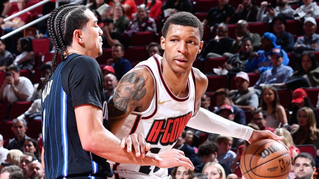 火箭客场胜魔术,继续保持不败 火箭客场胜魔术,继续保持不败