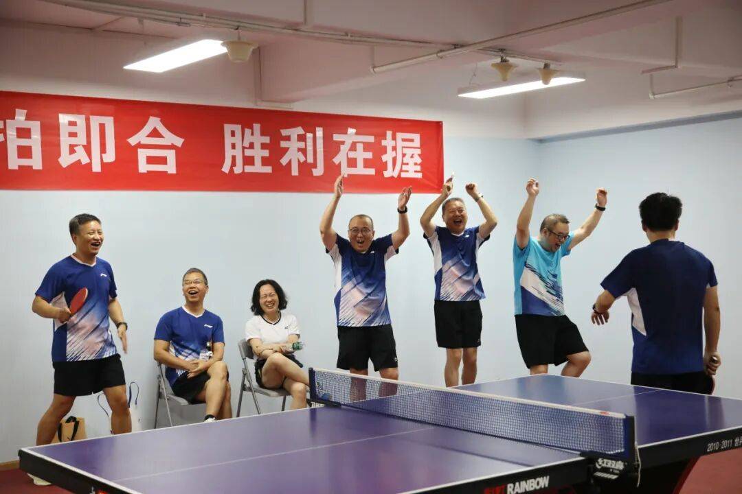 长沙队员集体发力,展现出色球技赢得胜利的简单介绍 长沙队员集体发力,展现出色球技赢得胜利的简单介绍