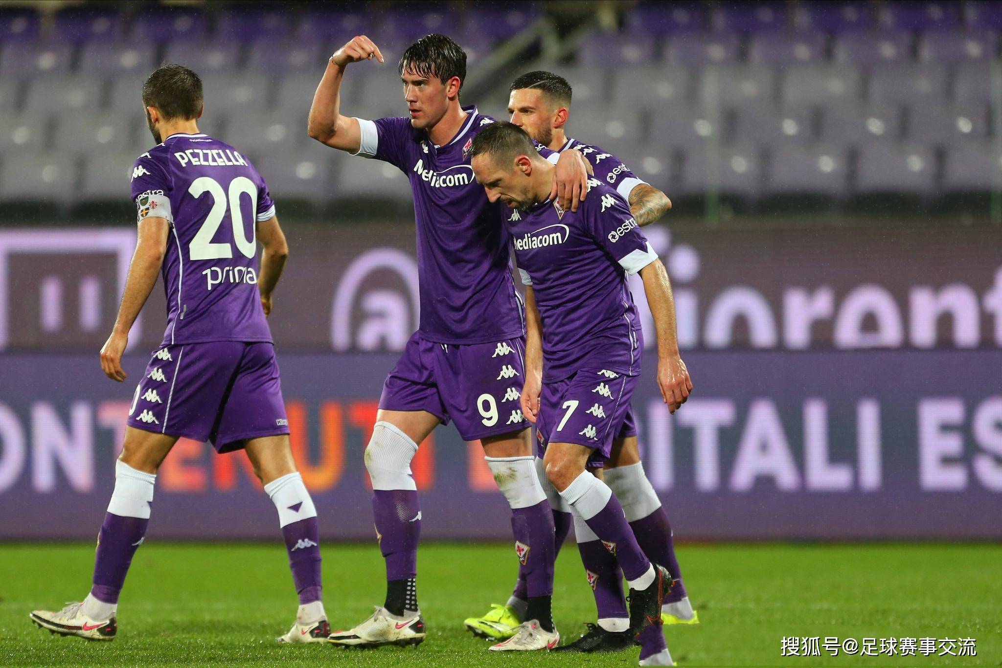 包含维罗纳球队备战下一场比赛,决心赢球的词条 包含维罗纳球队备战下一场比赛,决心赢球的词条